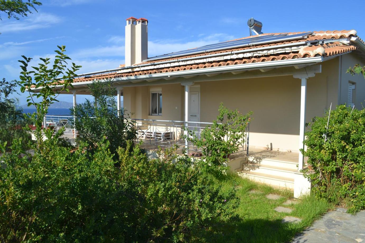 Corinthian Sun - Vacation Home Buitenkant foto